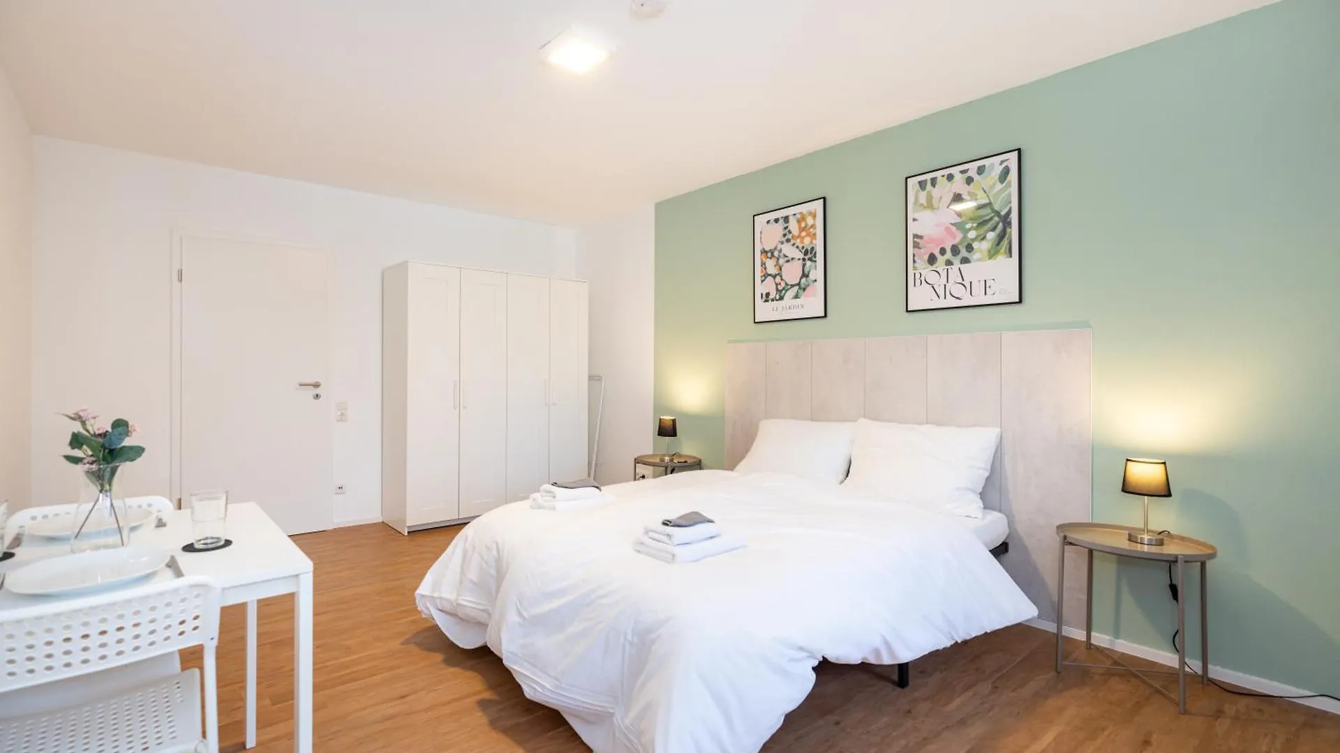 Gemuetliche, Moderne Ferienwohnung In Stadtnaehe ヴュルツブルク ドイツ