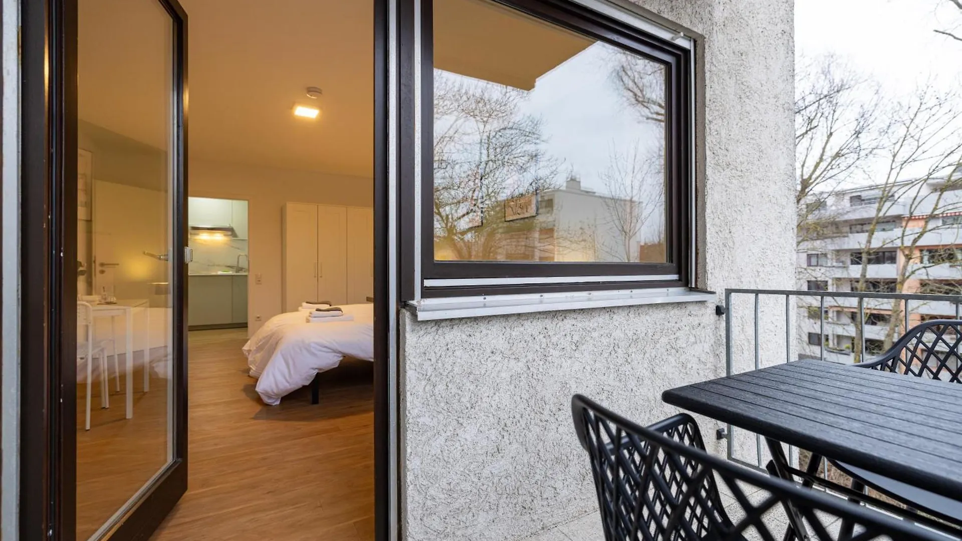 Gemuetliche, Moderne Ferienwohnung In Stadtnaehe ヴュルツブルク